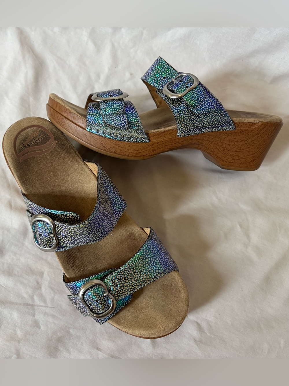 Dansko Iridescent Sophie Wedge Sandals 39 ~ 8.5 / 9